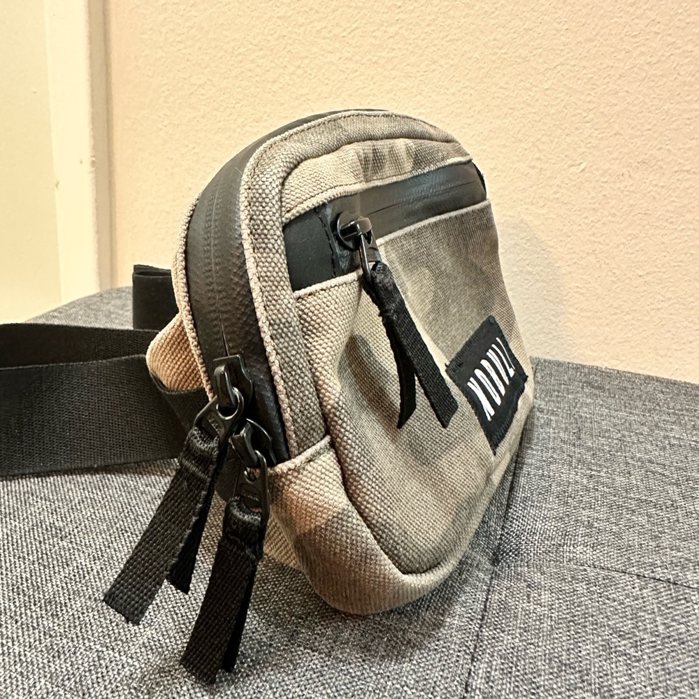 Nobull Brown Camouflage Canvas Crossbody Bag - Picture 3 of 9